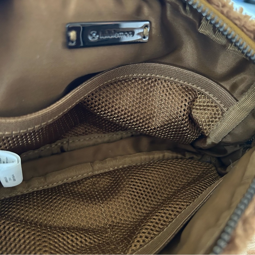 Lululemon Brown Sherpa Pouch - Picture 5 of 8